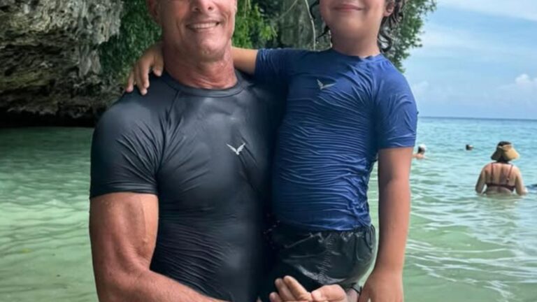 Aos 4 anos, filho de ex-galã da Globo rouba a cena em nova foto com o pai: ‘Garoto lindo’