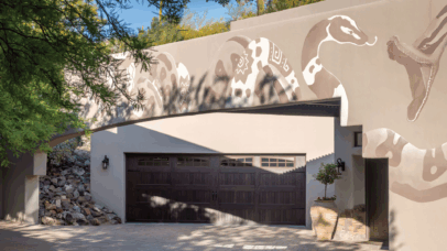 Frente da casa luxuosa de Alice Cooper - Foto: Divulgação/phgmag