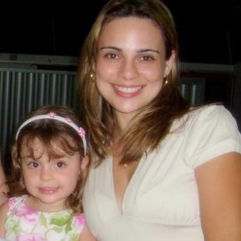 Rachel Sheherazade com a filha mais velha, Clara - Foto: Reprodução / Instagram @rachelsherazade