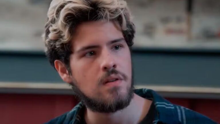 Três Graças: Raul choca Joélly com mudança radical