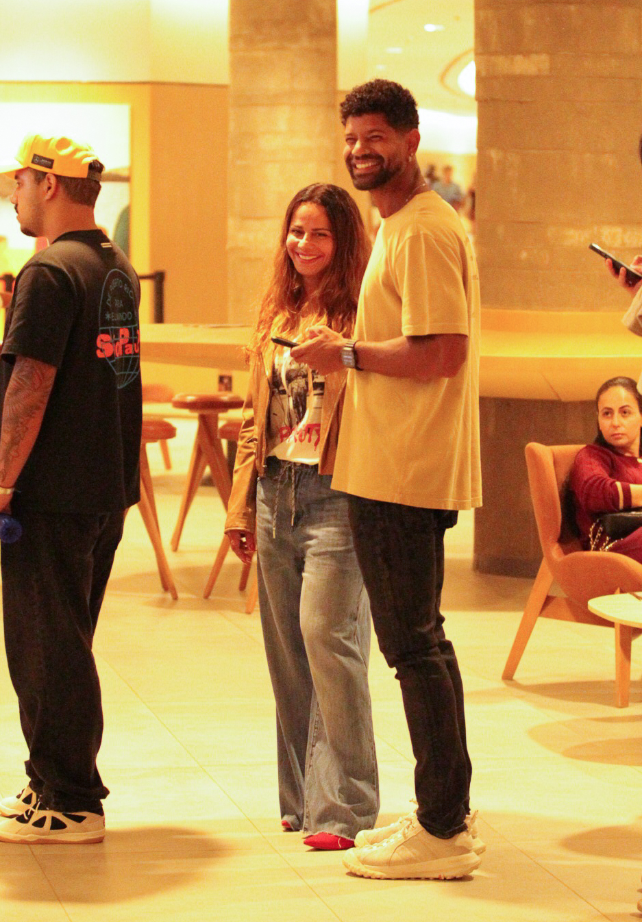 Viviane Araujo com o marido - Fotos: EDSON DOUGLAS/ Agnews