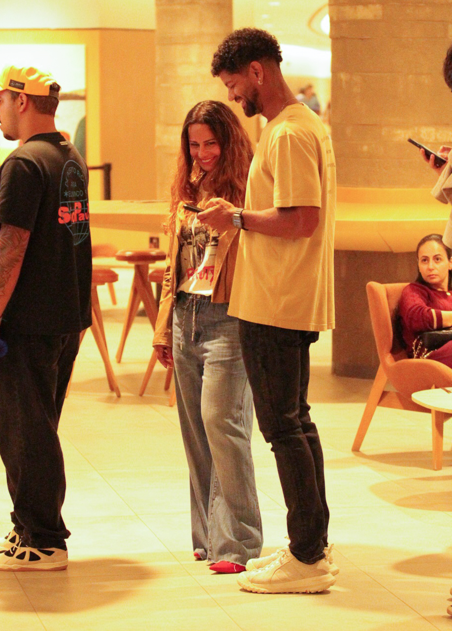 Viviane Araujo com o marido - Fotos: EDSON DOUGLAS/ Agnews