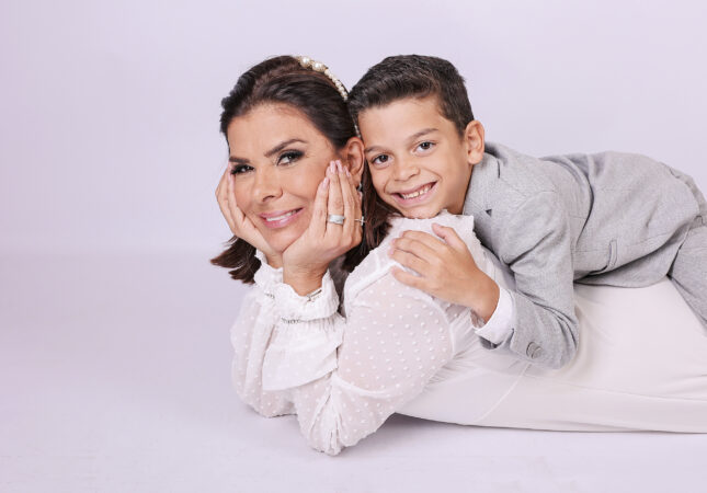 Mara Maravilha reflete: ‘Não me sentiria realizada se não fosse mãe’