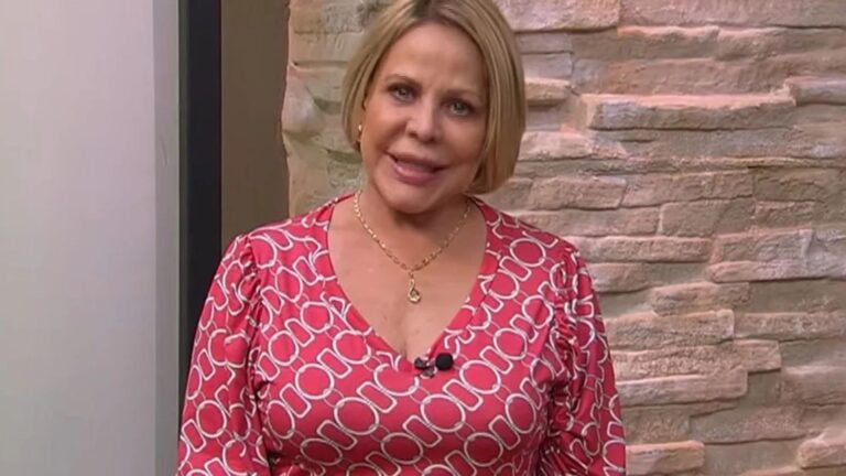 Aos 72 anos, apresentadora famosa que está fora do ar desde 2024 negocia retorno diário à TV