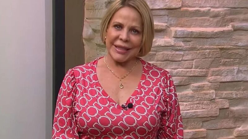 Aos 72 anos, apresentadora famosa que está fora do ar desde 2024 negocia retorno diário à TV
