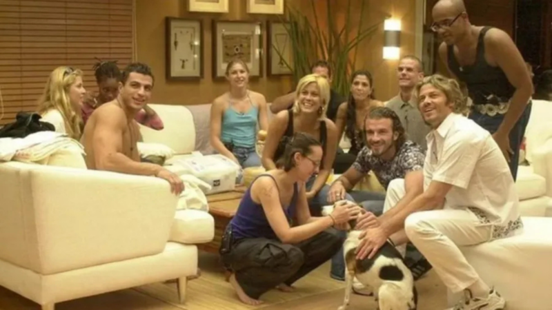 Aos 46 anos, primeira participante do BBB eliminada com alto índice de rejeição hoje é diretora de arte