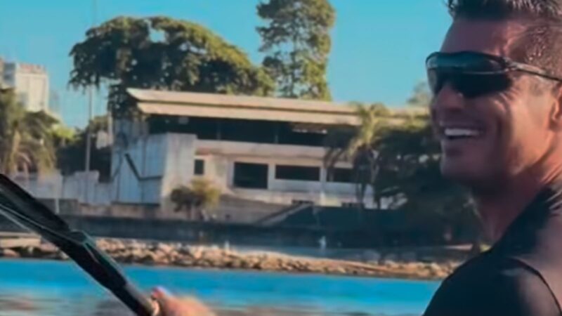 Aos 45 anos, apresentador é dono de casa à beira-mar em terreno de 4.050 m² no Nordeste do Brasil