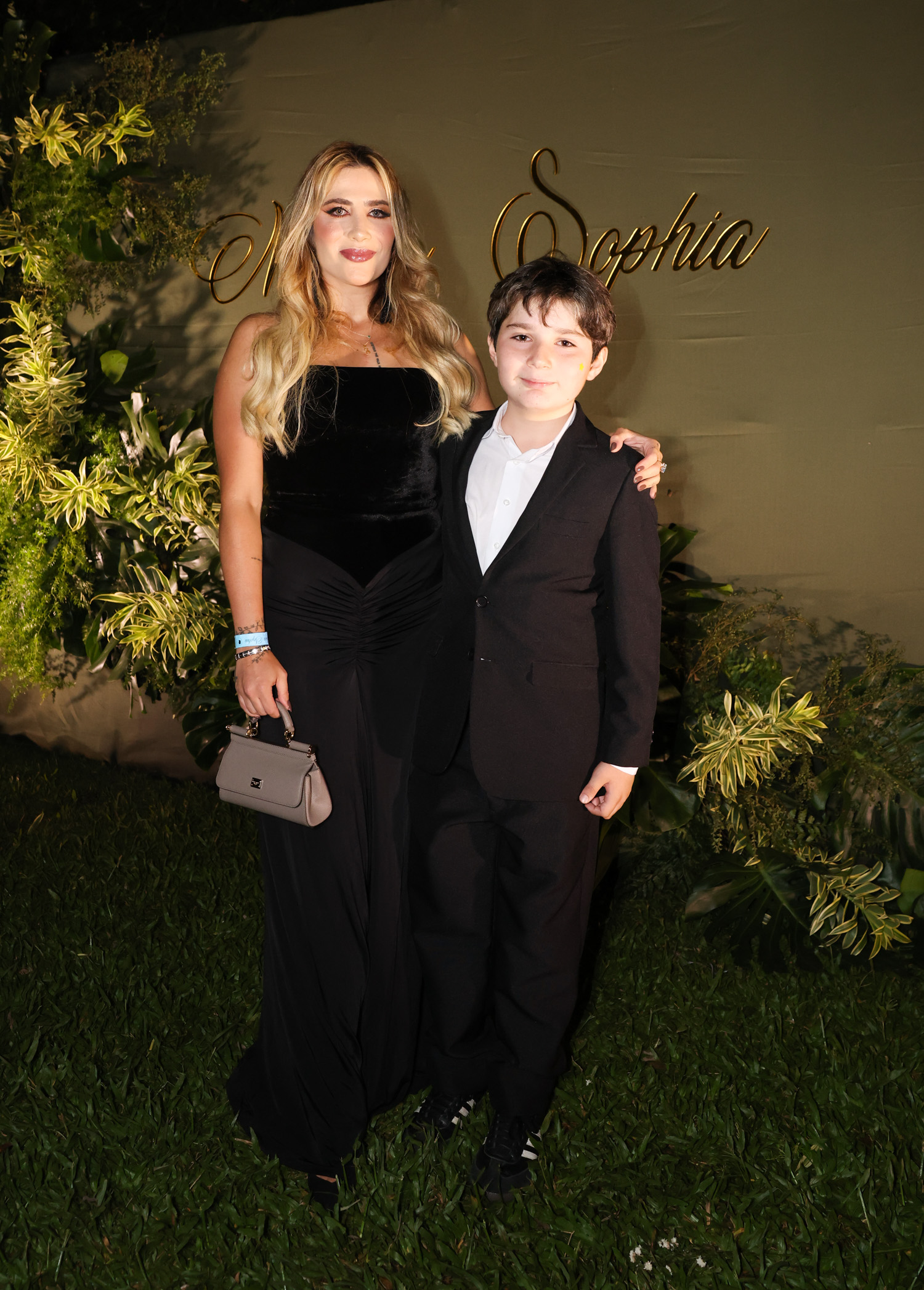 Jéssica Beatriz Costa e Noah - Foto: Clayton Felizardo / Brazilnews