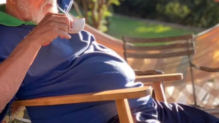 Aos 96 anos, veterano da dramaturgia troca agitação por vida tranquila em sítio no interior de São Paulo