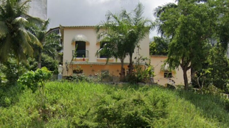 Prestes a completar 80 anos, ícone da música mantém residência para temporadas em Salvador