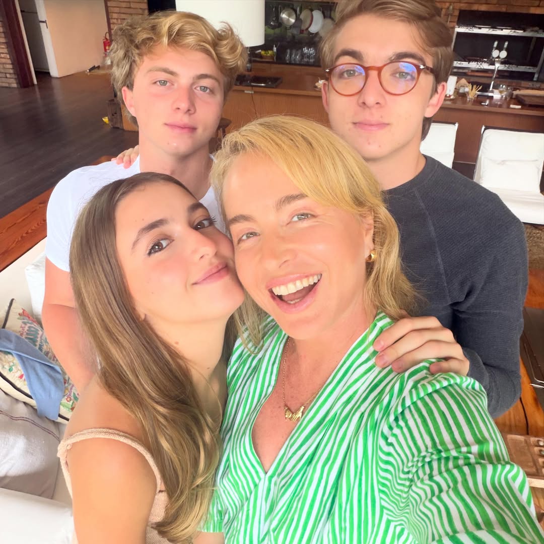 Angélica com os filhos — Foto: Reprodução Instagram