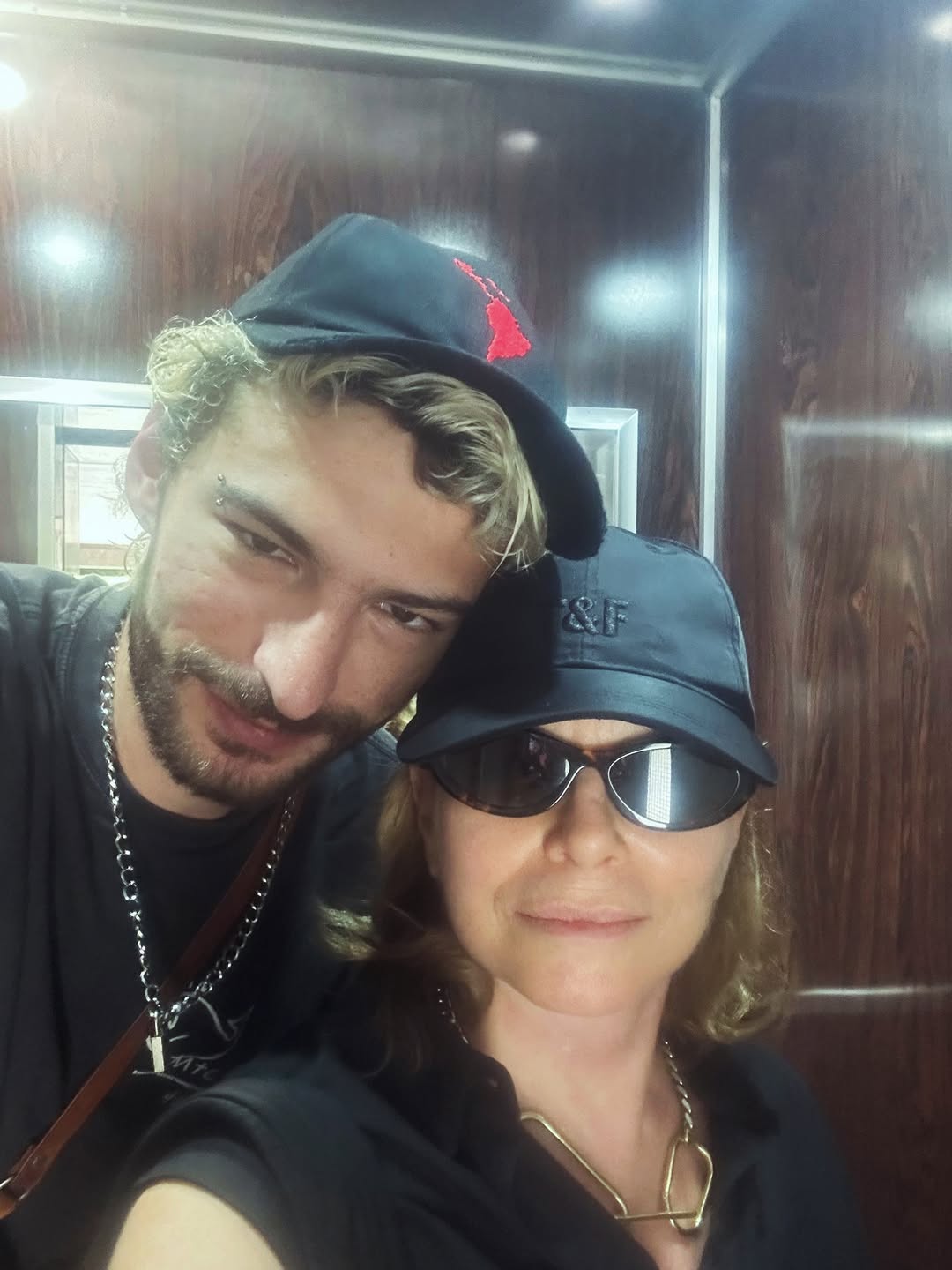 Débora Bloch publica cliques raros com a família - Foto: Instagram