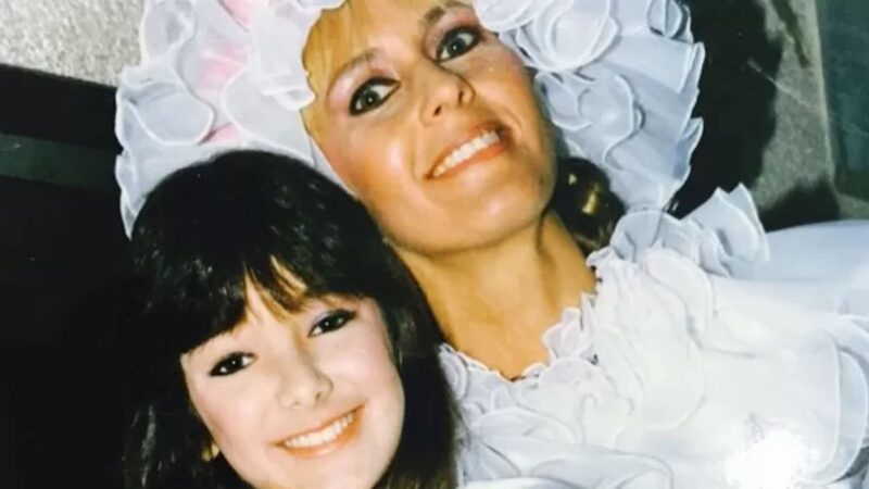 Ticiane Pinheiro é a famosa mencionada no texto - Foto: Reprodução/Instagram