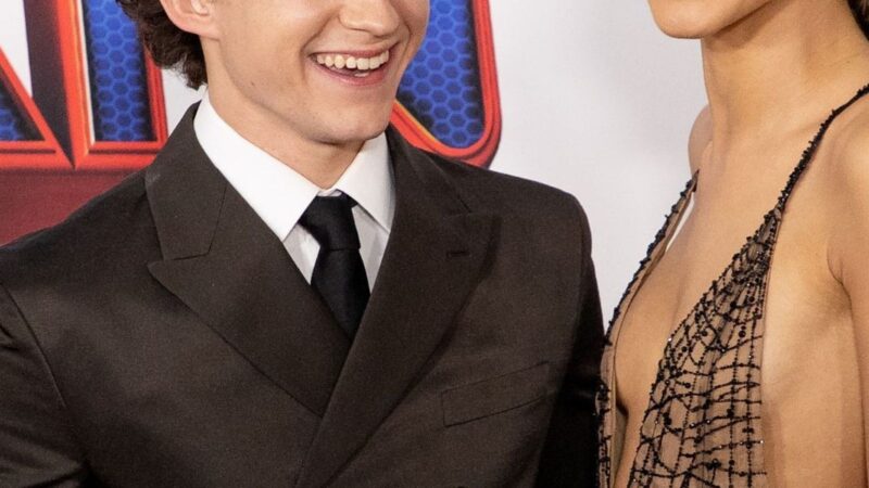 Tom Holland e Zendaya são os famosos mencionados no texto - Foto: Emma McIntyre/Getty Images