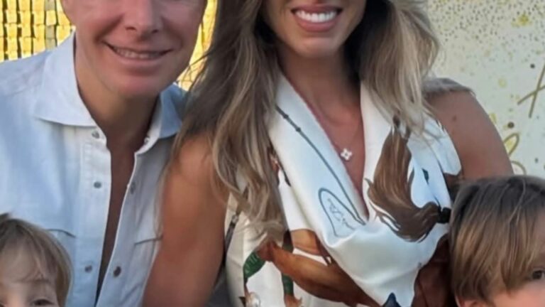 Aos 43 anos, cantora e atriz que fez grande sucesso no Brasil exibe sua família