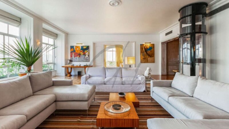 Falecido há 4 anos, ícone da TV brasileira deixou apartamento avaliado em R$ 12 milhões em São Paulo
