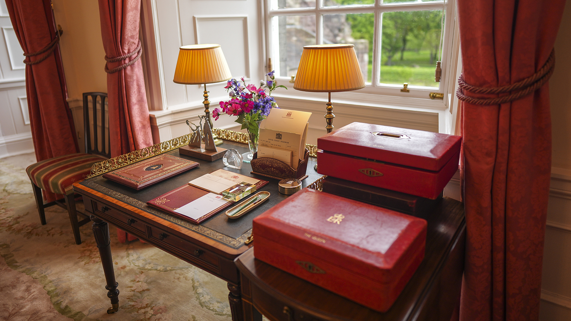 Apartamento da rainha Elizabeth II no palácio da Escócia - Foto: Getty Images