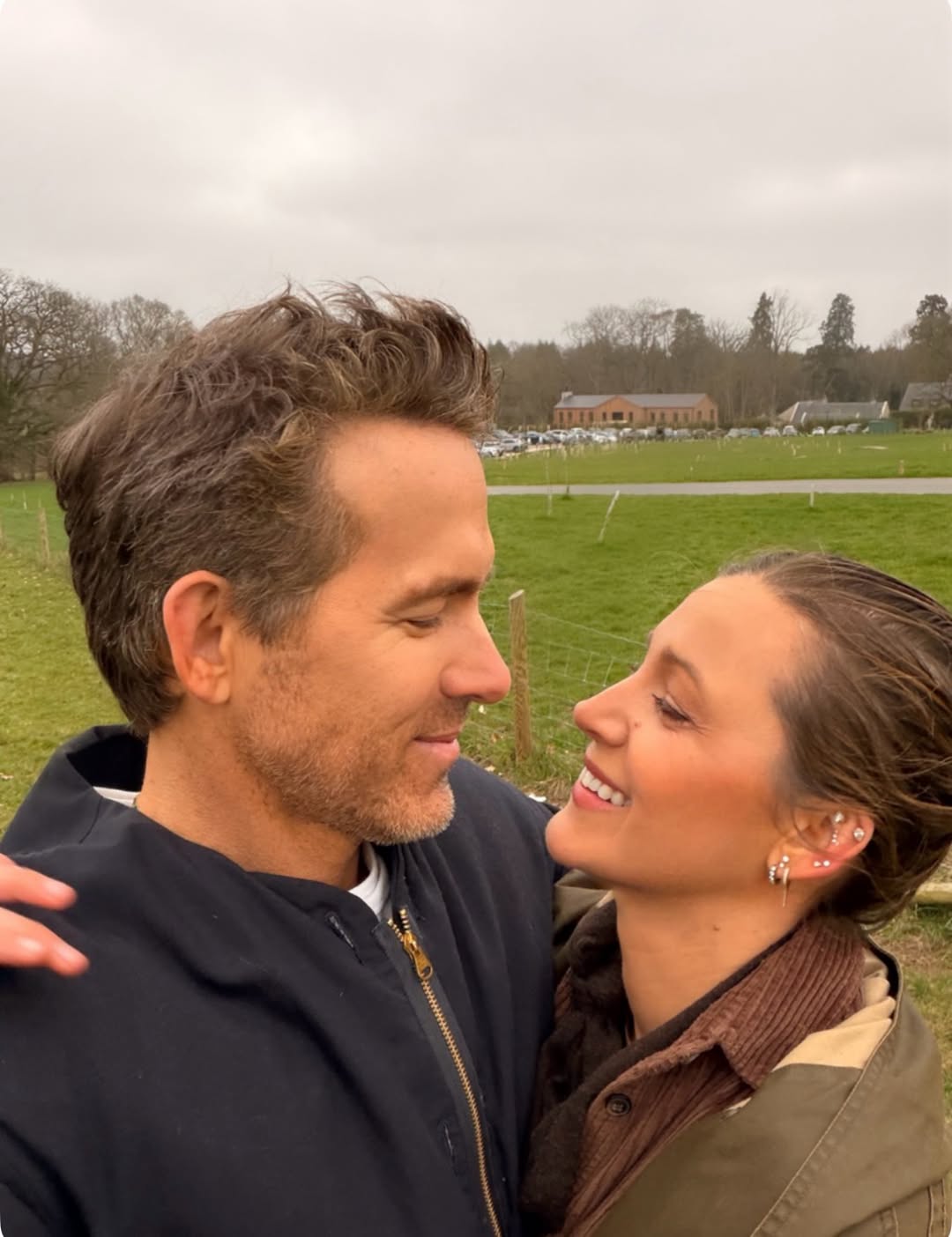 Blake Lively e Ryan Reynolds - Foto: Reprodução / Instagram @blakelively