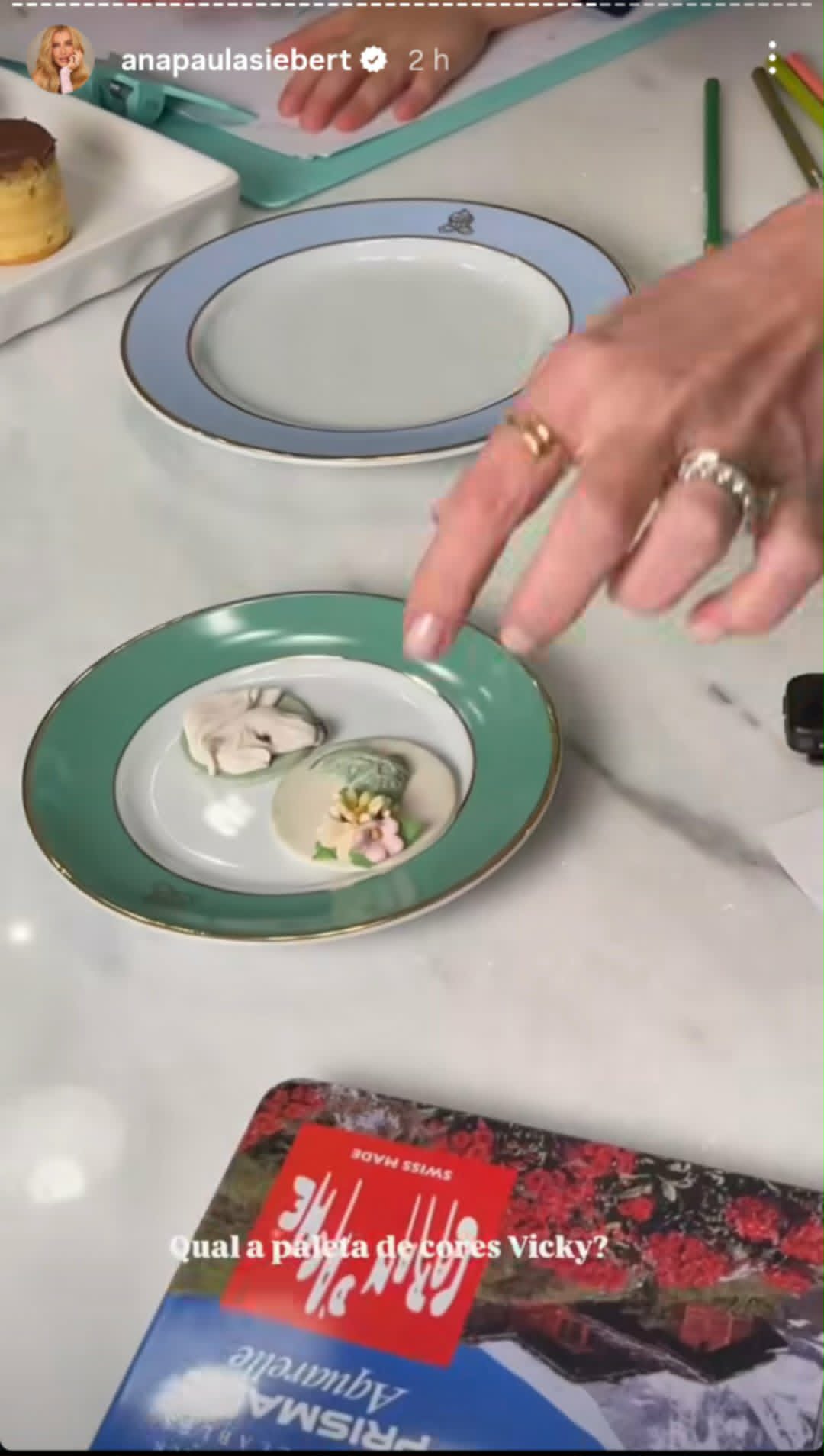 Vicky Justus escolhe detalhes de seu bolo de aniversário - Foto: Reprodução/Instagram