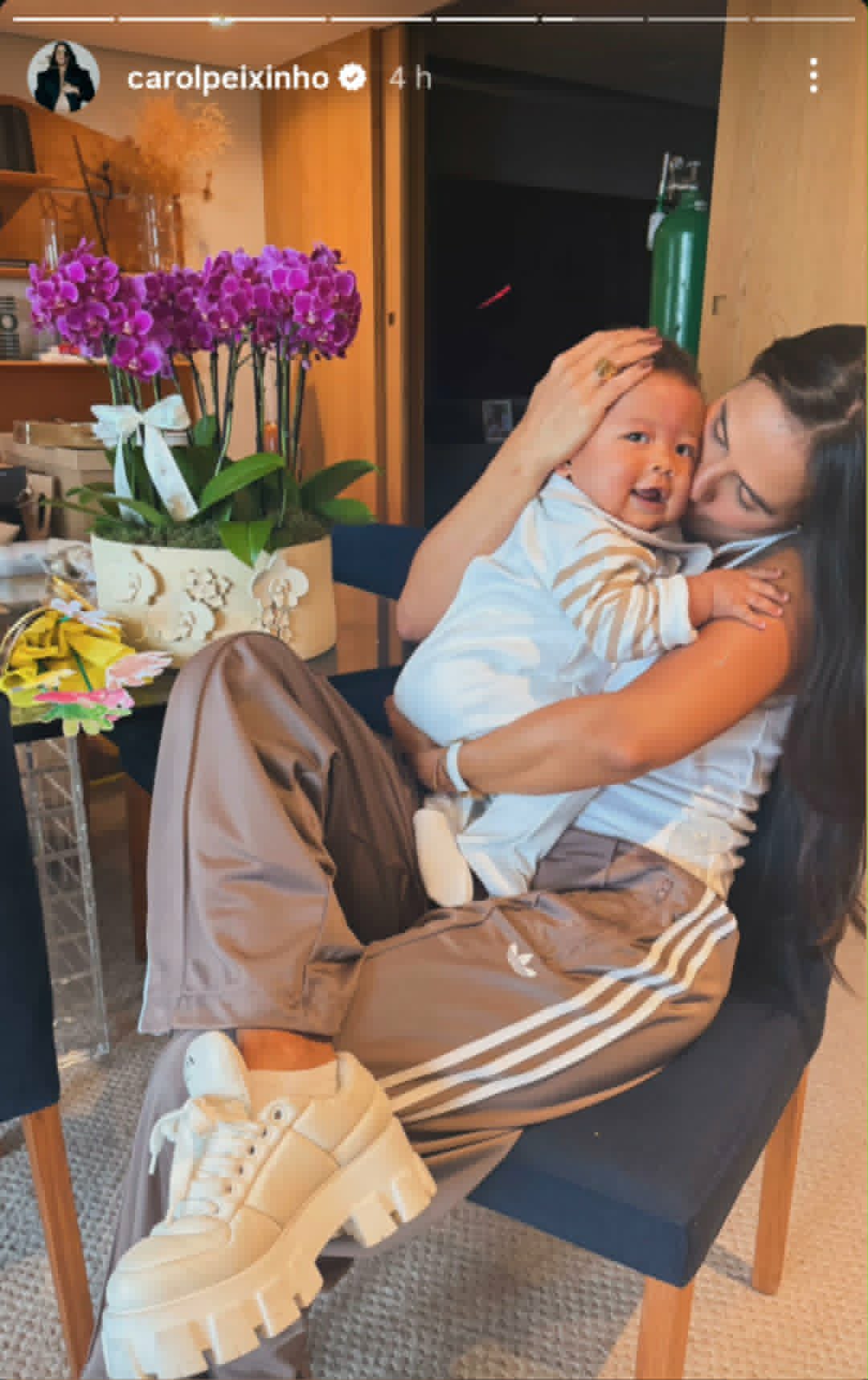 Carol Peixinho tem seu primeiro Dia das Mães com Bento - Foto: Reprodução/Instagram