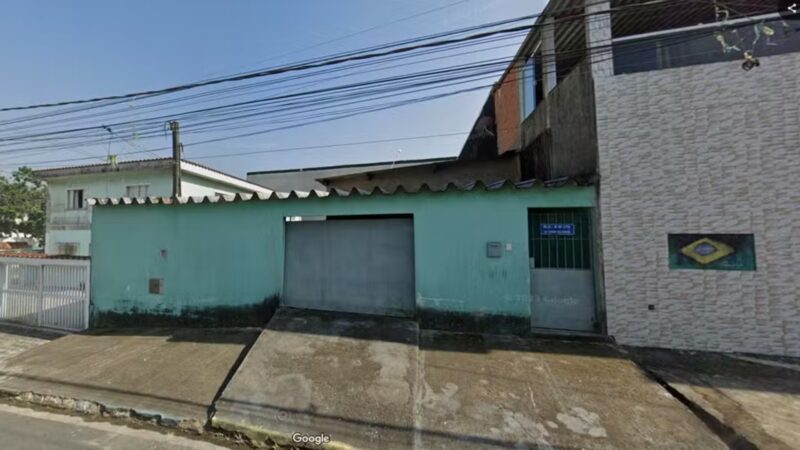 Esta casa simples foi o início da trajetória de jogador de 34 anos antes da fama e das mansões milionárias