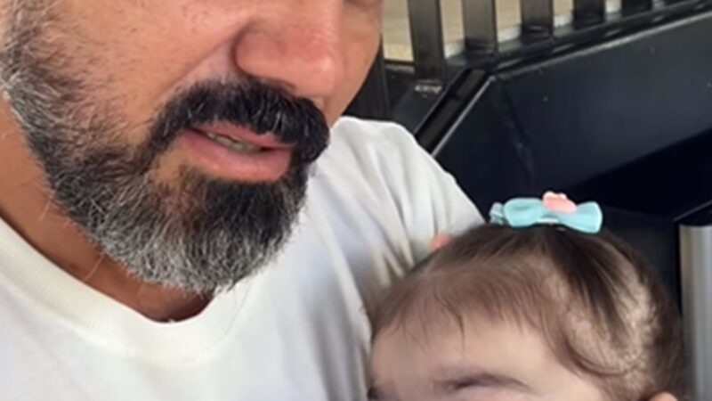 Juliano Cazarré e a filha - Foto: Instagram