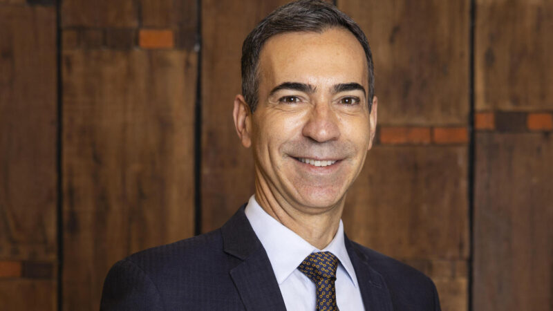 César Tralli revela que tem nome composto e brinca: ‘Mas pode me chamar’