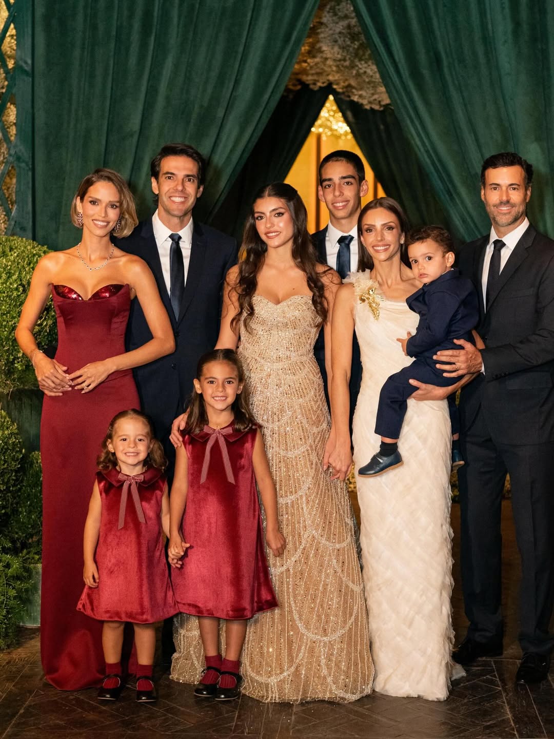 Família de Kaká e Carol Celico no aniversário de Isabella, filha do ex-casal - Foto: Reprodução / Instagram @kaka