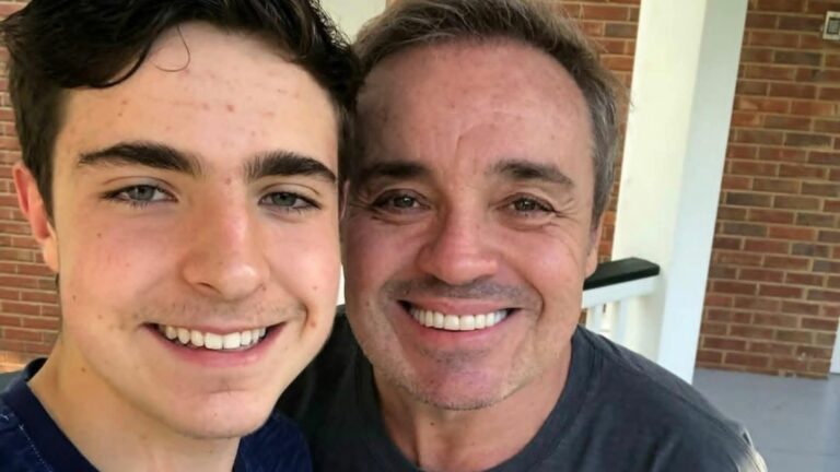 Filho de Gugu mostra item raro do apresentador que pode custar R$ 110 mil: ‘Favorito do meu pai’
