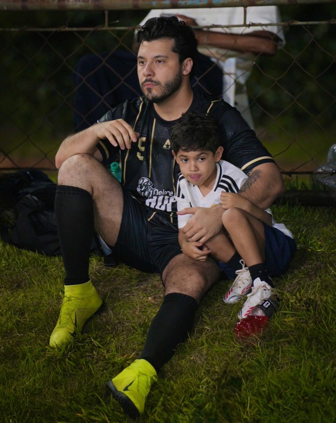 Murilo Huff com o filho, Leo - Foto: Reprodução / Instagram @murilohuff