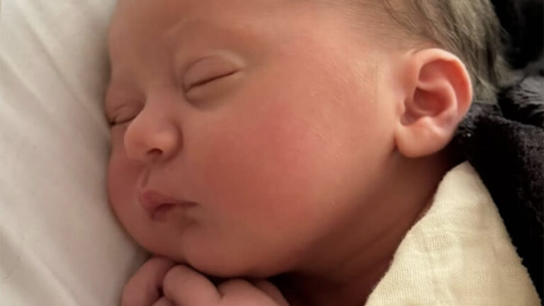Nasce Havoc Moon, nova bebê de família que tem ator com fortuna de R$ 150 milhões