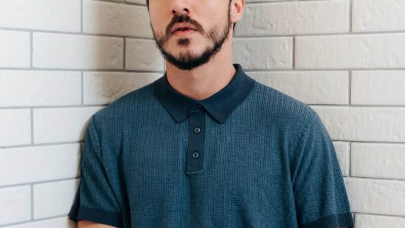 Aos 30 anos, ex-ator mirim da Globo celebra aniversário e romance com estrela da música
