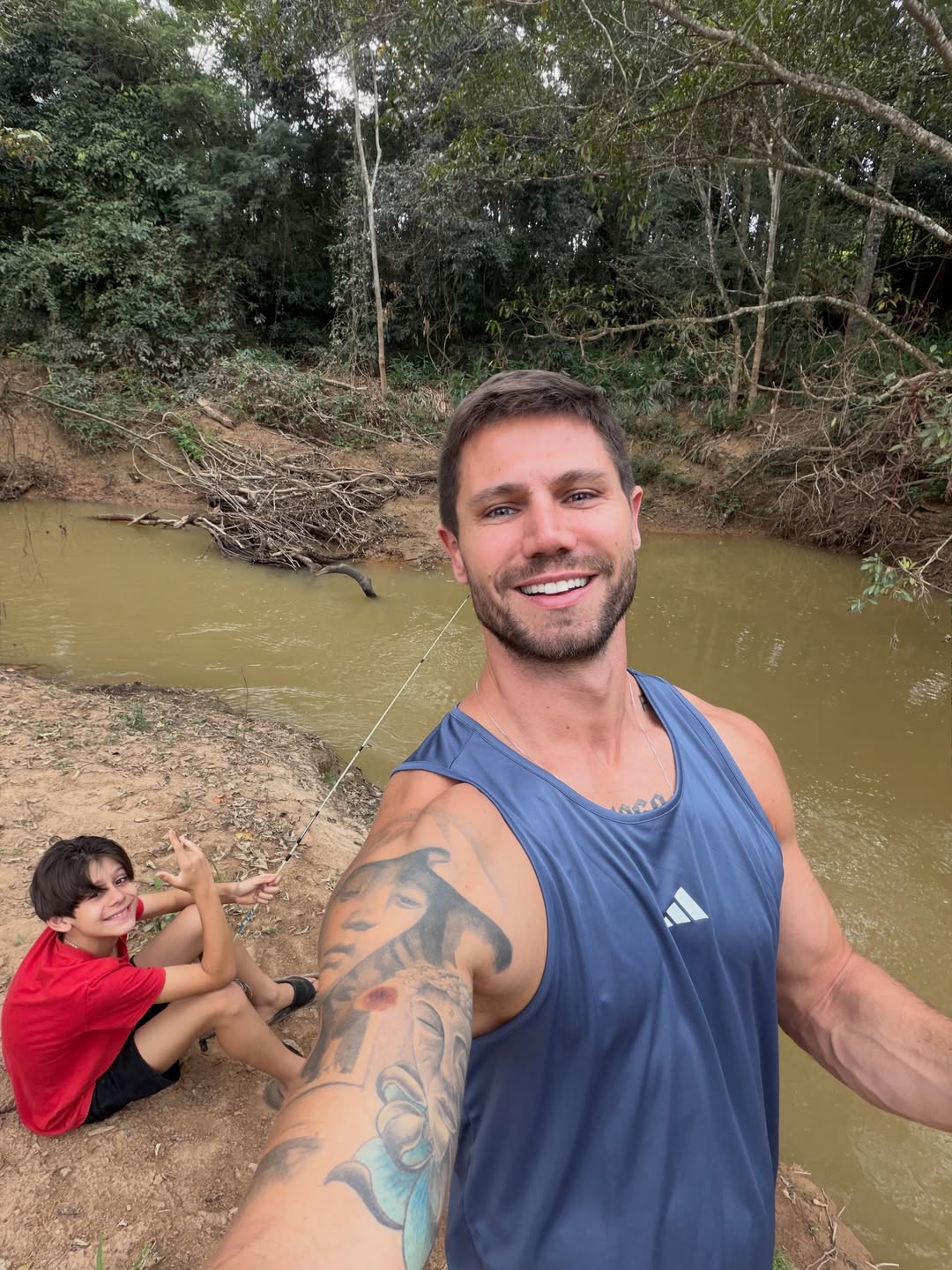 Jonas Sulzbach com o filho, João Lucas - Foto: Reprodução / Instagram @jonassulzbach
