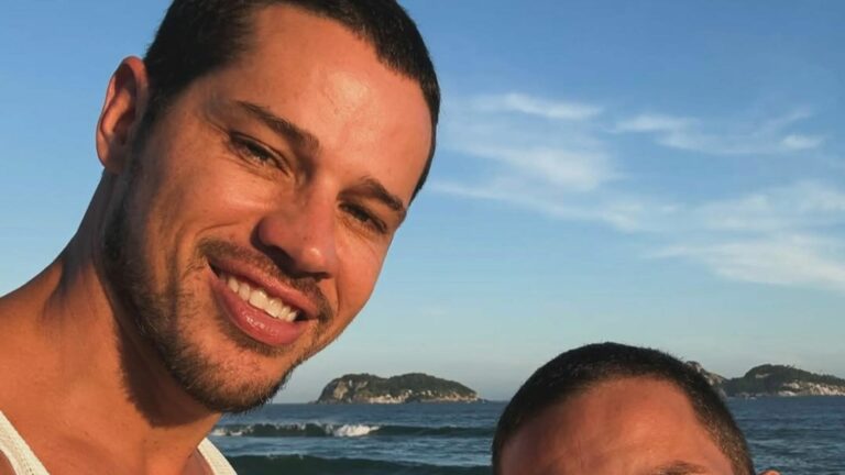 José Loreto apresenta seu mundo para seu ‘irmão gêmeo’: ‘Que mano maneiro’