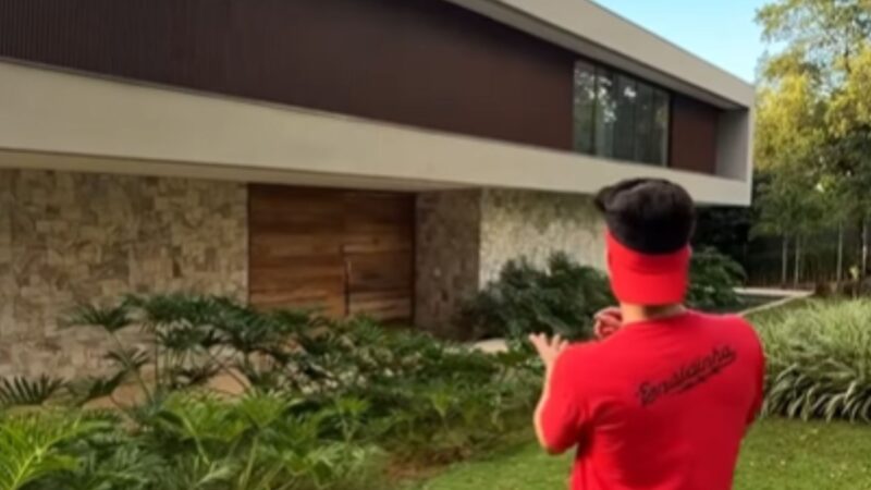 Aos 28 anos, youtuber de sucesso compra mansão de R$ 10 milhões em Minas Gerais