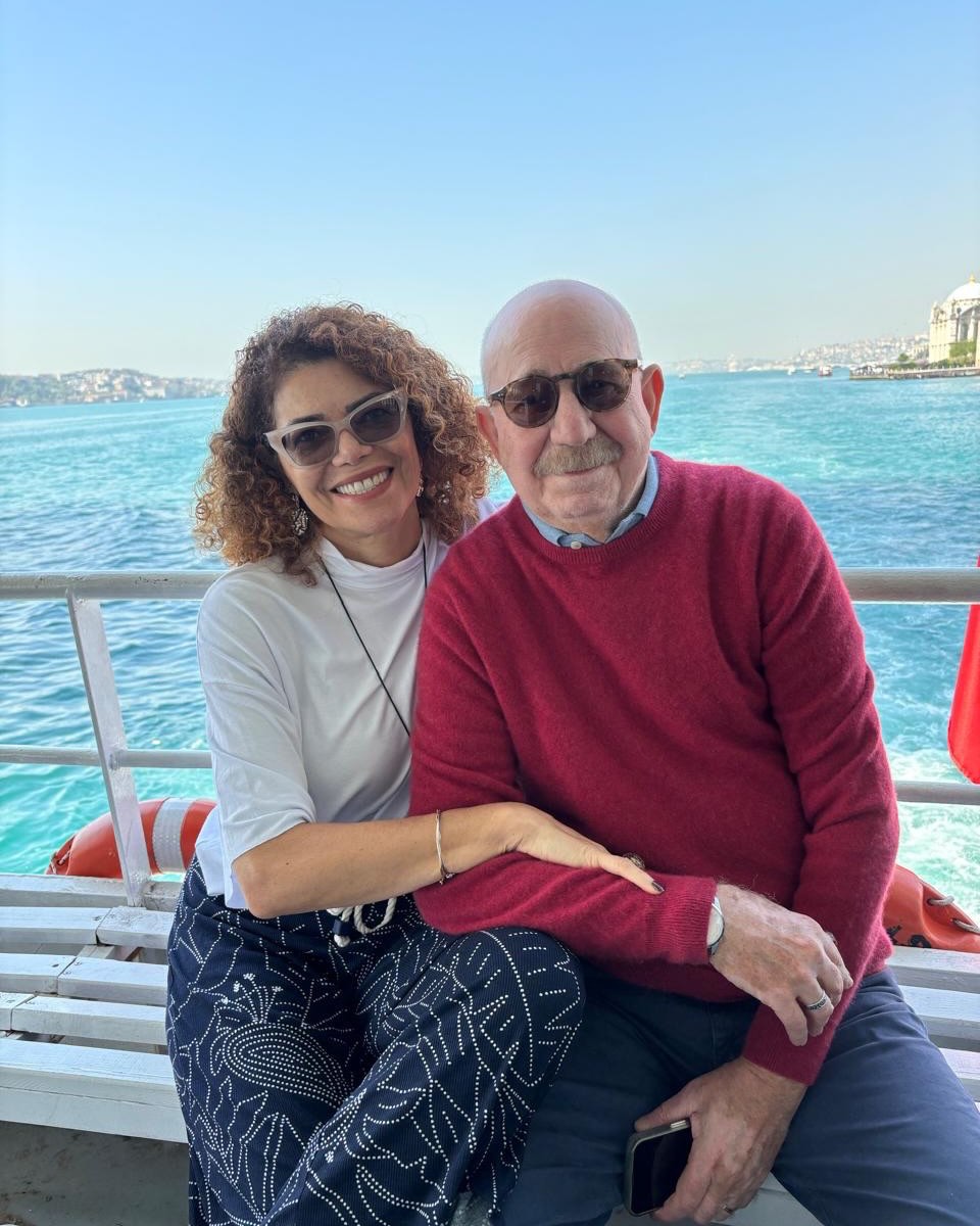 Renato Lombardi com a namorada, Mary Veronica - Foto: Reprodução / Instagram @oficiallombardi