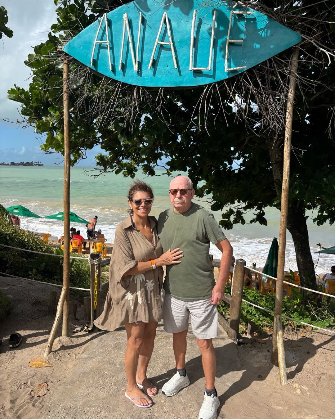 Renato Lombardi com a namorada, Mary Veronica – Foto: Reprodução / Instagram @oficiallombardi