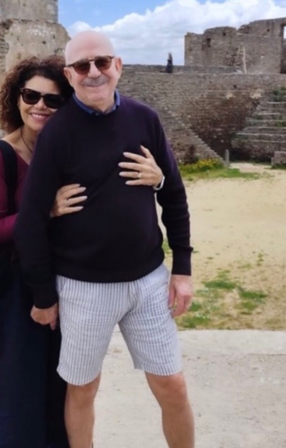 Renato Lombardi curte férias com a namorada, Mary Veronica - Foto: Reprodução / Instagram @oficiallombardi