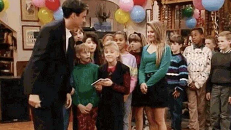 Aos 50 anos, ex-atriz mirim de ‘Três É Demais’ será avó do filho de ex-ator mirim de ‘Boa Sorte, Charlie’