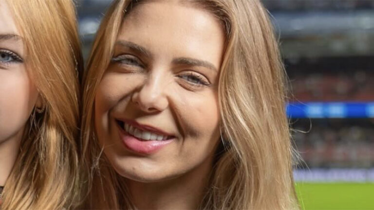 Ela cresceu! Aos 13 anos, filha de Sheila Mello rouba a cena em foto com a mãe