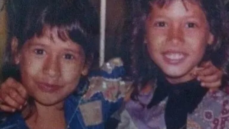 Quem é? Criança da foto tem 41 anos, é cantora e possui mansão de mais de R$ 20 milhões