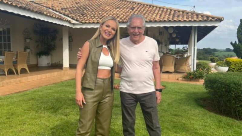 Ícone da TV, apresentador do SBT é dono de sítio milionário que virou cenário de programa