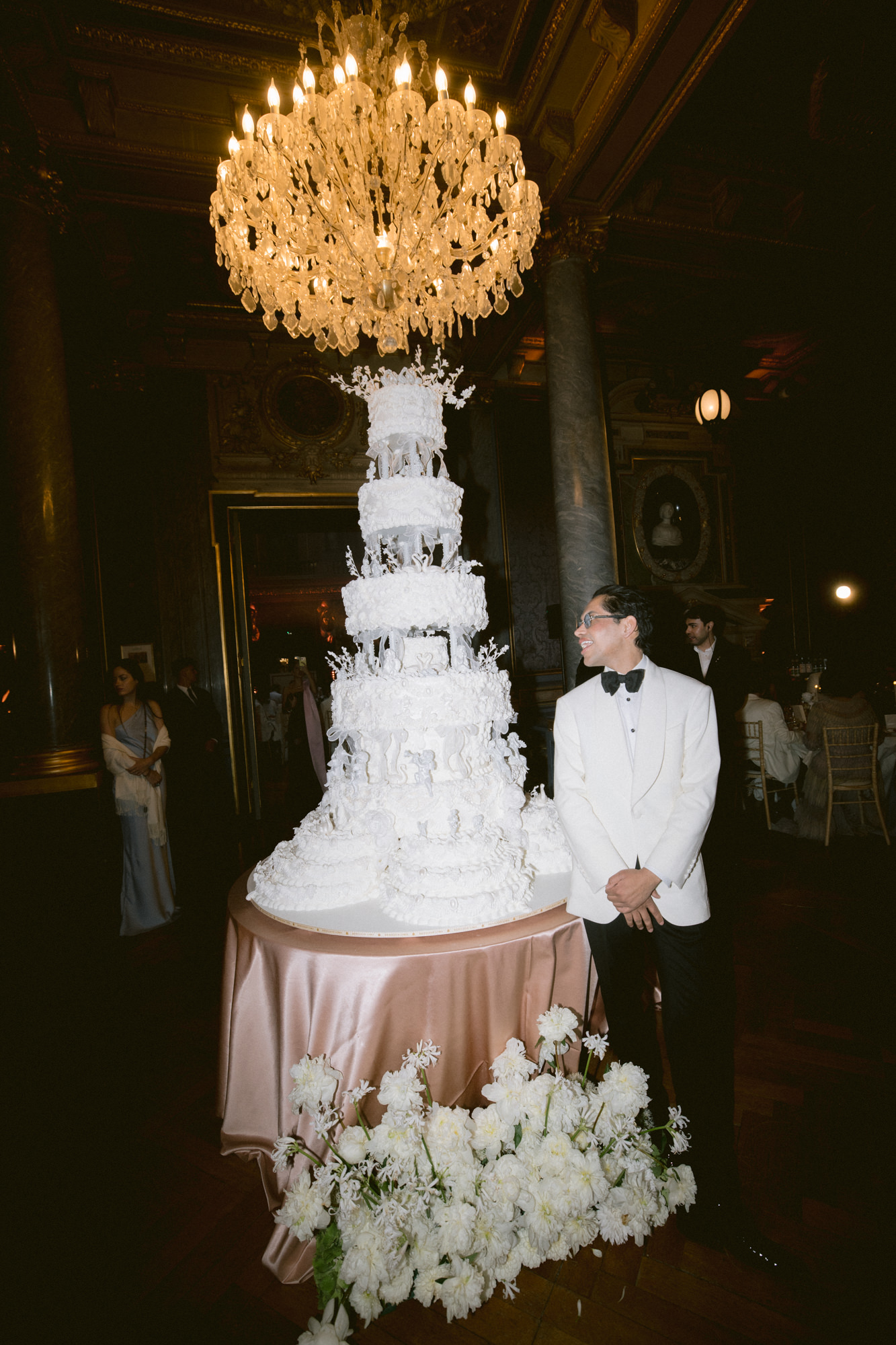 Bolo de casamento de Elisa Zarzur foi feito por Denilson Lima - Foto: Ale Bigliazzi