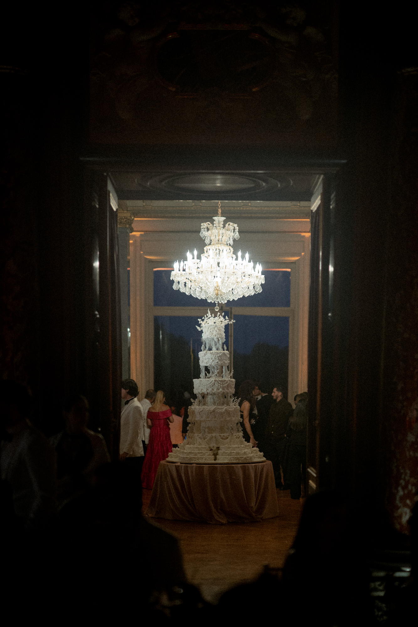 Bolo de casamento de Elisa Zarzur foi feito por Denilson Lima - Foto: Ale Bigliazzi