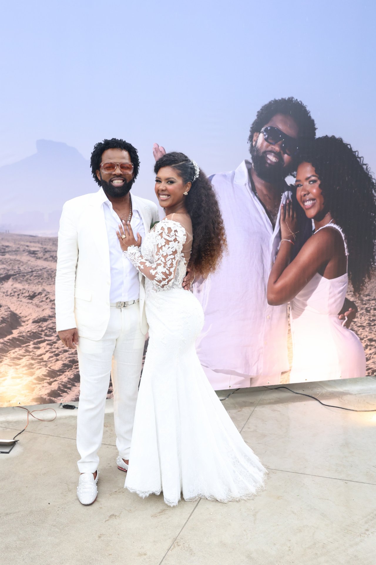 Xande de Pilares e Mikimbeth - Foto: Daniel Pinheiro/BrazilNews