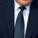 Aposta em criptomoedas faz fortuna de presidente de 80 anos disparar para R$ 32 bilhões