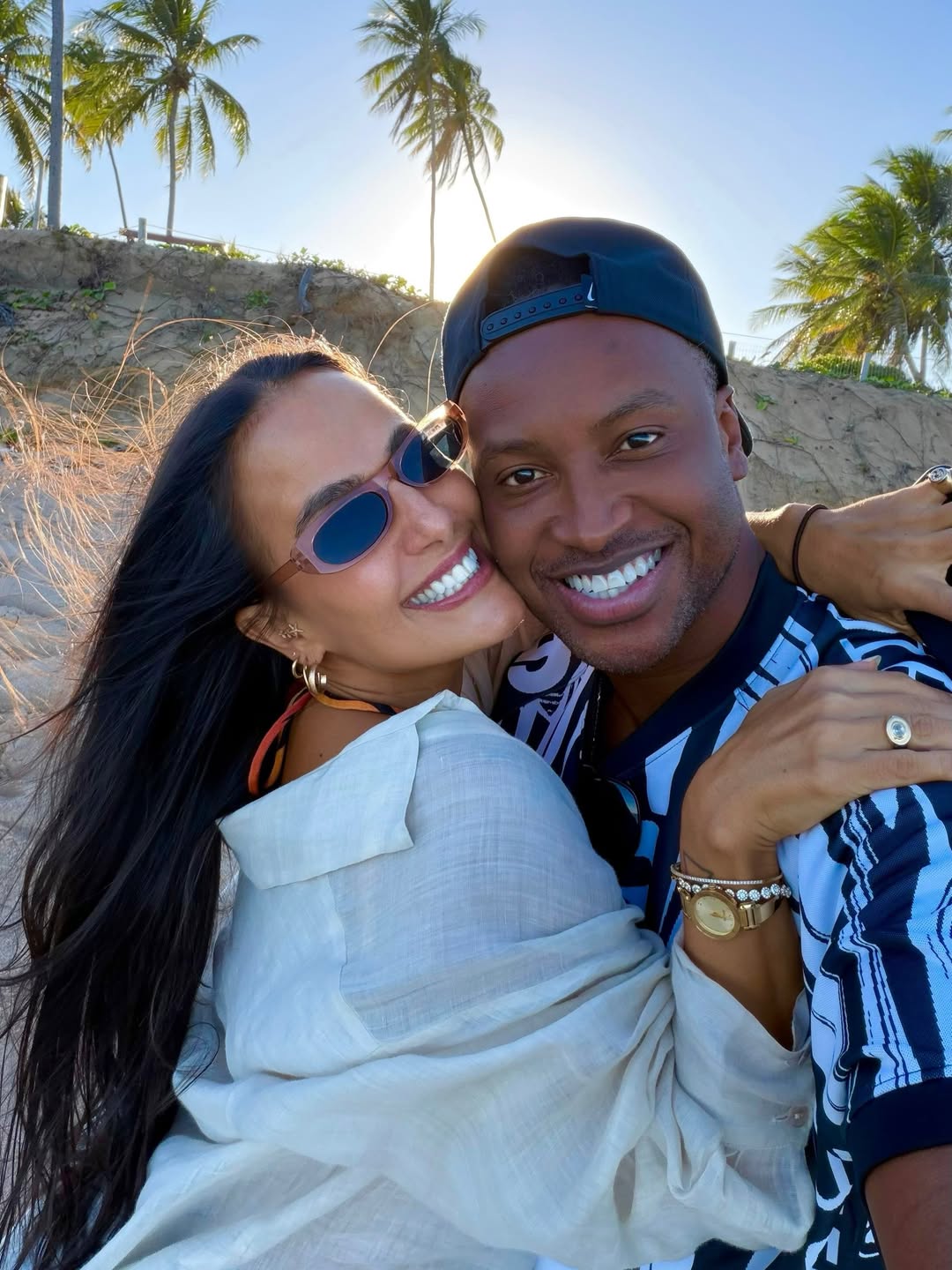Thiaguinho e Carol Peixinho - Foto: Reprodução / Instagram @carolpeixinho