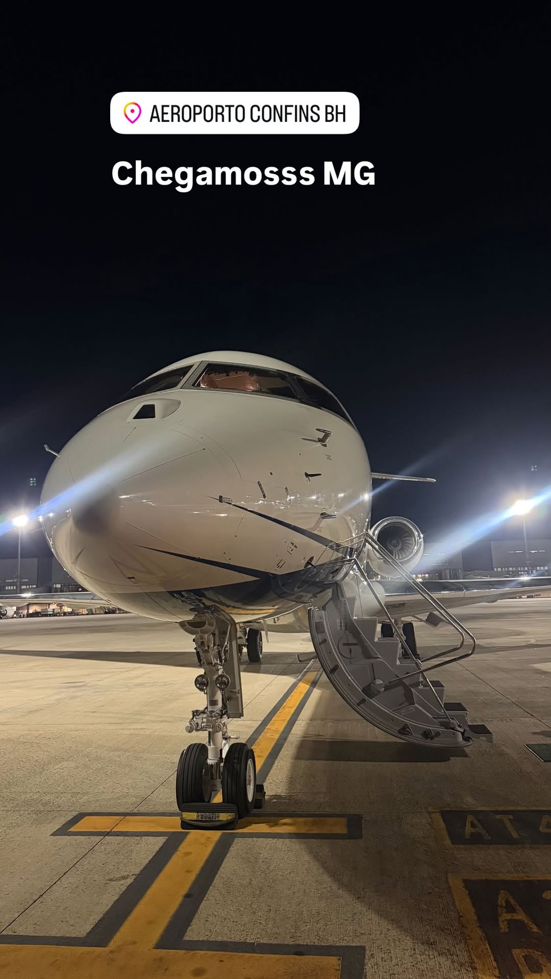Veja como é por dentro do jatinho particular que levou Zé Felipe para mais um show - Foto: Instagram