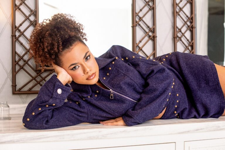 Alana Cabral revela como protagonista em Três Graças mudou sua vida