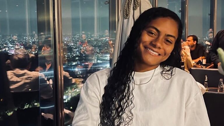 Brasileira de apenas 21 anos é apontada como a jogadora mais valiosa do mundo